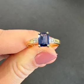 18ct Yellow Gold Sapphire & Diamond Ring