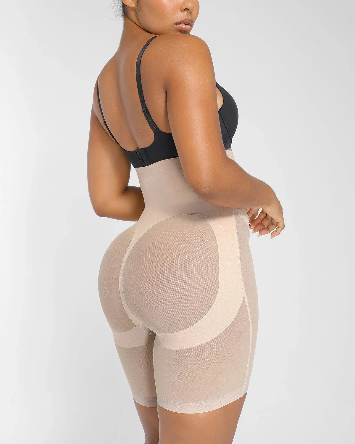 AirSlim® Mesh Smooth Butt-Lifting Shorts