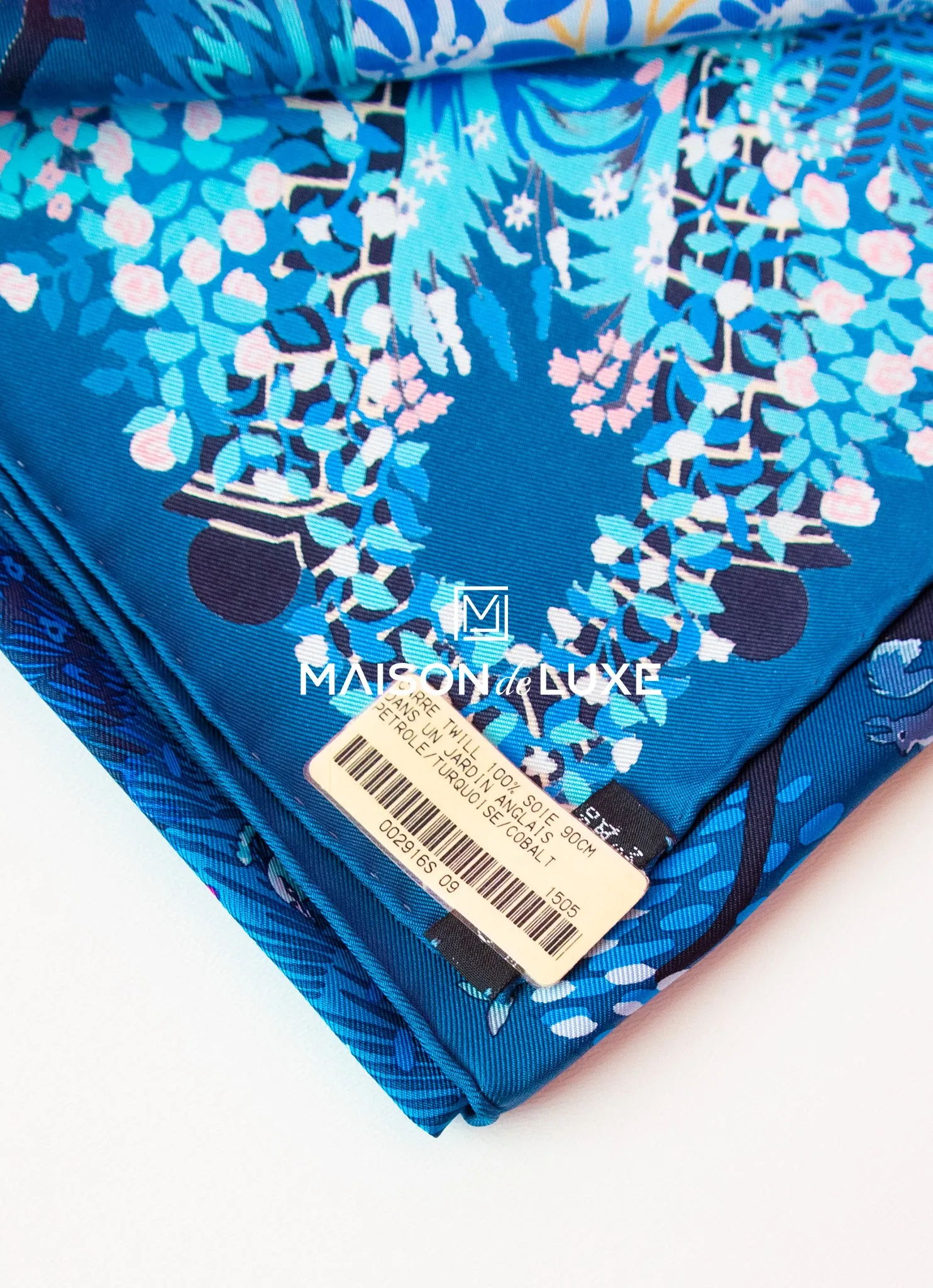 Hermes "Dans Un Jardin Anglais" Blue Twill Silk 90 cm Scarf