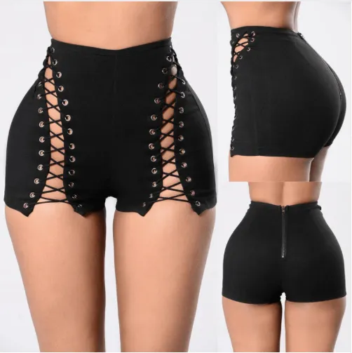 LACE-UP HOT PANTS