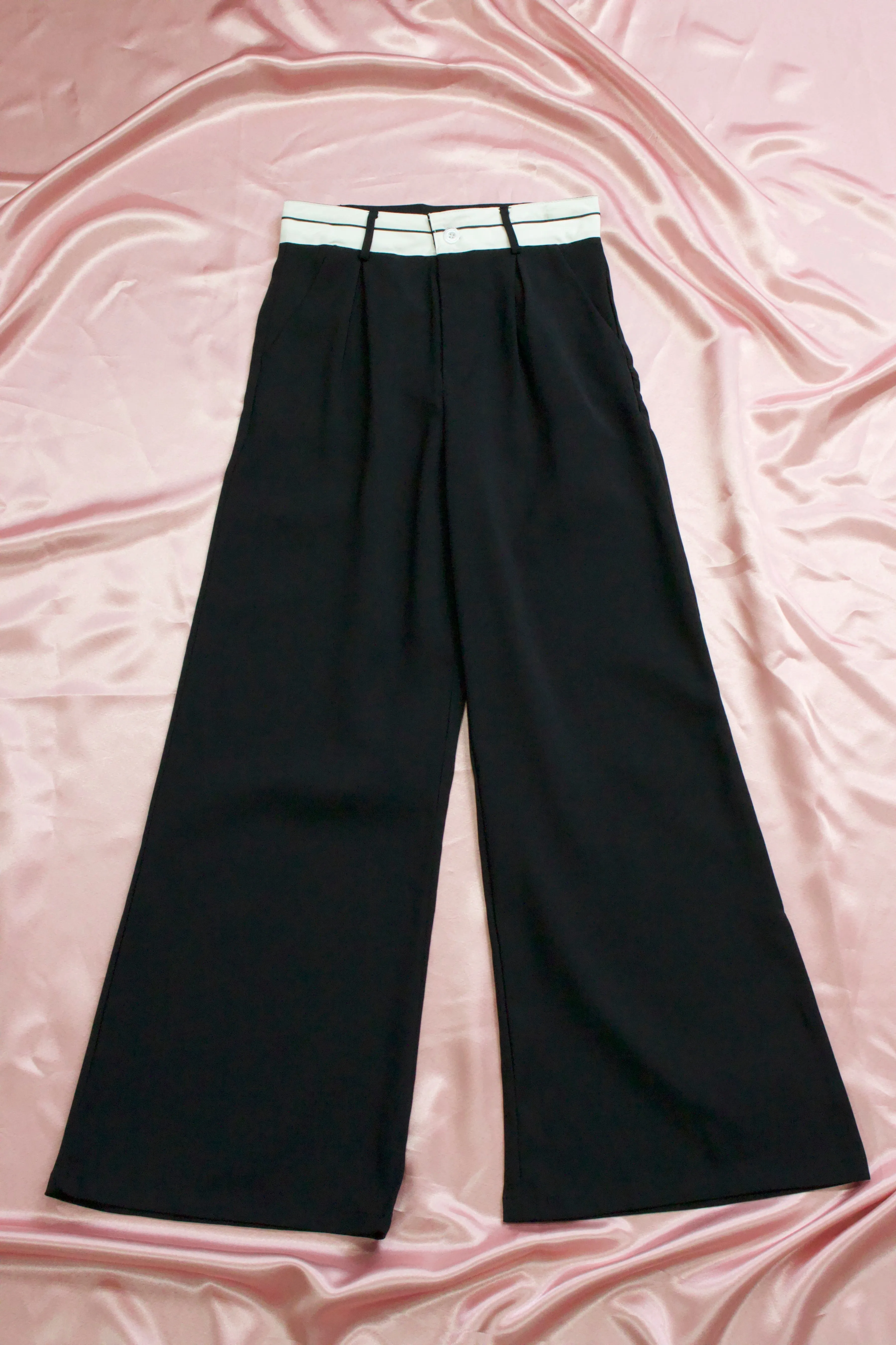 PANTALN WIDE LEG CON DISEO BLANCO Y NEGRO EN CINTURA AS399 OFF