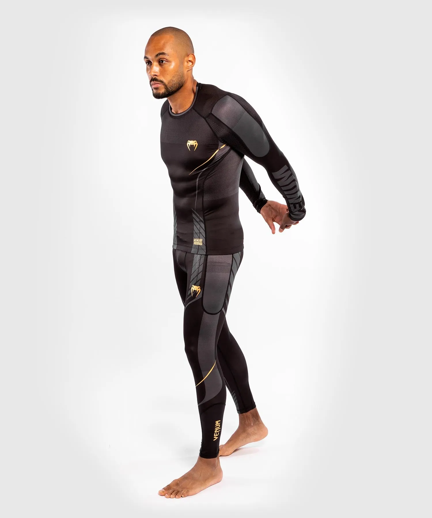 Venum Athletics Rashguard Long Sleeves – Black/Gold