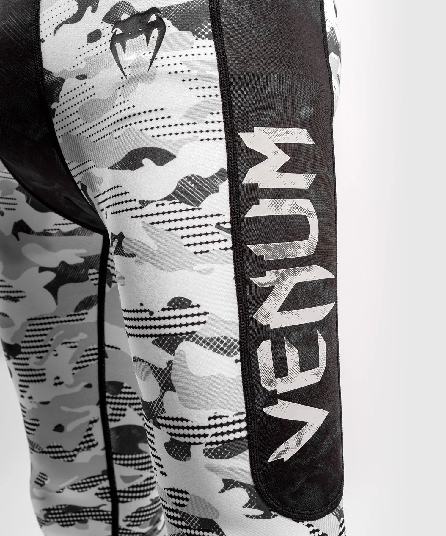 Venum Defender Compression Tights - Urban Camo